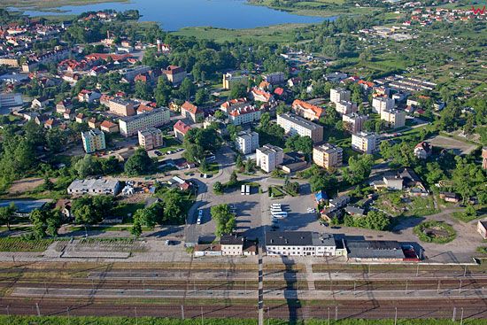Lotnicze. PL, warm-maz. Morag, panorama na dworzec PKP/PKS.